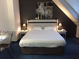 Hotel Le Cardinal Rueil Centre