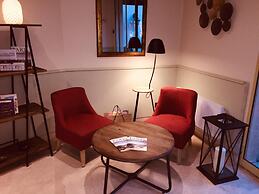 Hotel Le Cardinal Rueil Centre