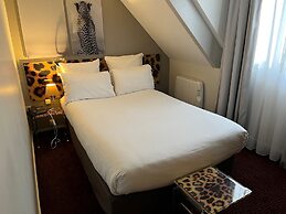 Hotel Le Cardinal Rueil Centre