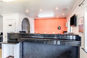 Motel 6 San Antonio, Tx - Frost Bank Center