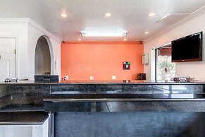 Motel 6 San Antonio, Tx - Frost Bank Center