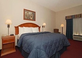 Holiday Inn Express and Suites Weatherford by IHG