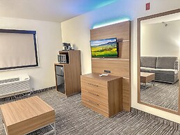 Estherville Hotel & Suites