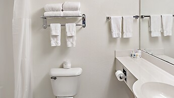 Estherville Hotel & Suites