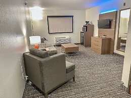 Estherville Hotel & Suites