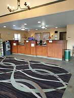 Lavissh Inn & Suites