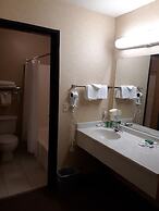 Lavissh Inn & Suites