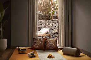 Tivoli la Caleta Resort