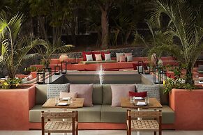 Tivoli la Caleta Resort