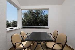 Lanterna Resort