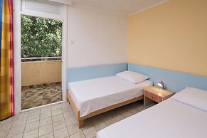 Lanterna Resort