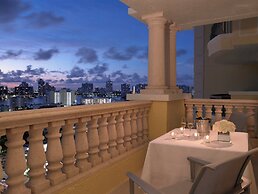 Acqualina Resort & Residences On The Beach