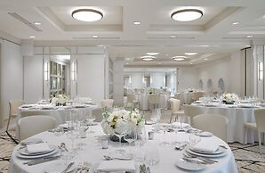 Acqualina Resort & Residences On The Beach