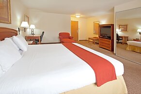 Holiday Inn Express & Suites Cedar City by IHG