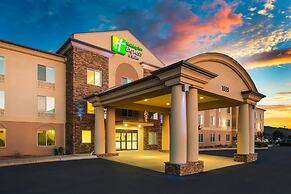Holiday Inn Express & Suites Cedar City by IHG