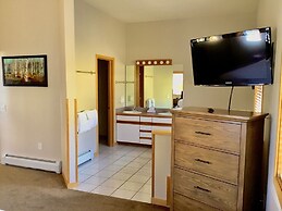 Gold Point Resort Breckenridge by Vacatia