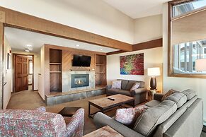 Gold Point Resort Breckenridge by Vacatia