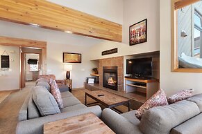 Gold Point Resort Breckenridge by Vacatia