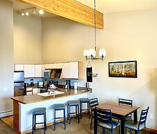 Gold Point Resort Breckenridge by Vacatia