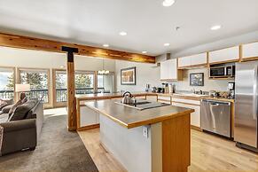 Gold Point Resort Breckenridge by Vacatia