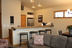 Gold Point Resort Breckenridge by Vacatia