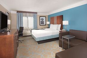 La Quinta Inn & Suites by Wyndham Elizabethtown