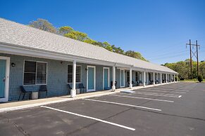 Endless Dunes, A Modern Motel