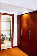 The Athens Mirabello