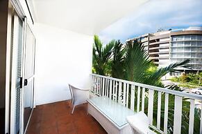 Ramada By Wyndham Cairns City Centre