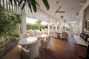 Ramada By Wyndham Cairns City Centre