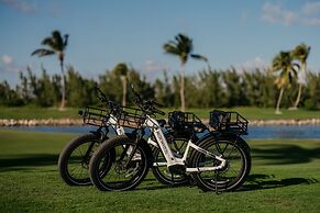 The Ritz-Carlton, Grand Cayman