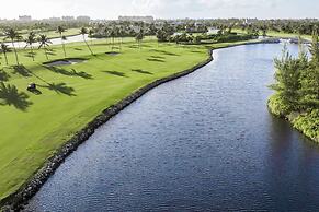 The Ritz-Carlton, Grand Cayman