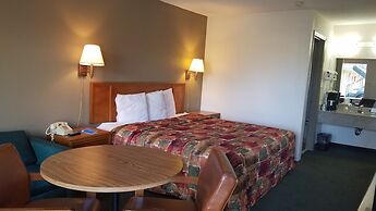 Travelers Inn & Suites