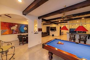 Stay In CR Los Sueños Condos