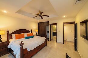 Stay In CR Los Sueños Condos
