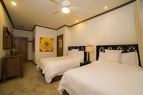 Stay In CR Los Sueños Condos
