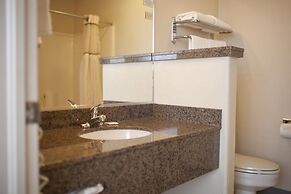 St. George Inn & Suites