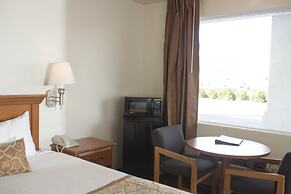 St. George Inn & Suites