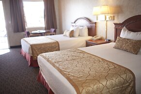 St. George Inn & Suites