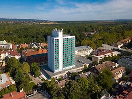 Hunguest Hotel Panorama