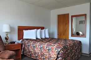 Budget Host Crestview Inn