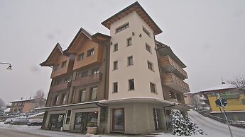 Harmony Suite Hotel