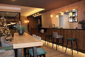 Harmony Suite Hotel