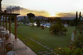 Hotel Fattoria degli Usignoli