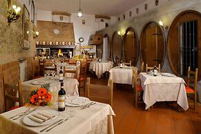 Hotel Fattoria degli Usignoli