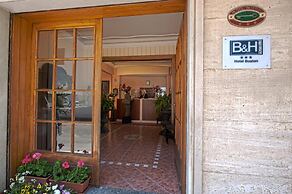 Hotel Boston