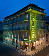Hotel Boston