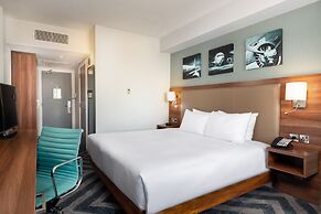 Hilton Garden Inn London Heathrow Airport
