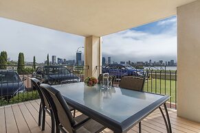 The Peninsula Riverside Serviced Apartments