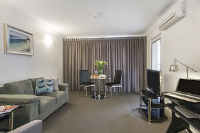 The Peninsula Riverside Serviced Apartments